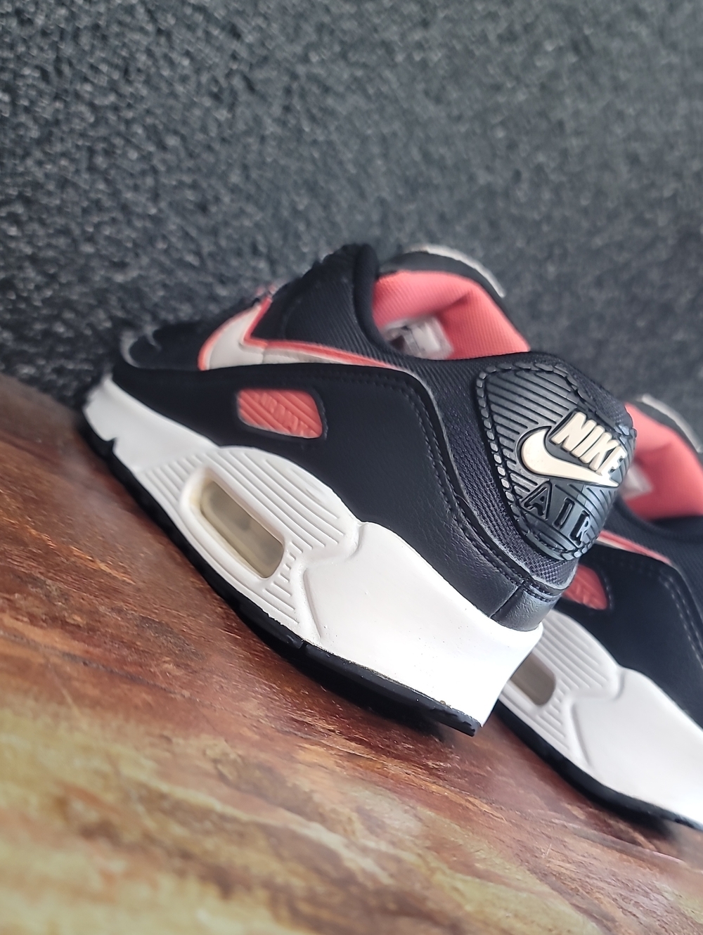 🔥 Nike Air Max 90 "Light Soft Pink Black" Wmns 7 Great Condition Fast Shipping - Picture 9 of 12